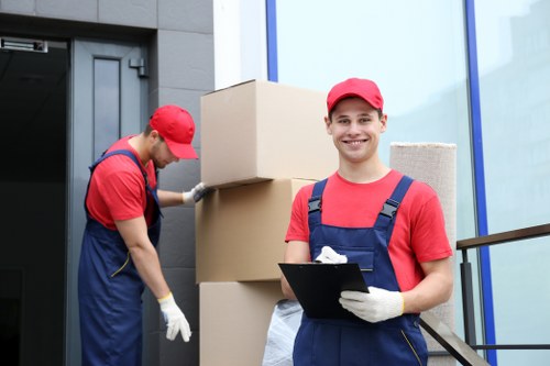 Organised unpacking support for homes and offices in Kentish Town