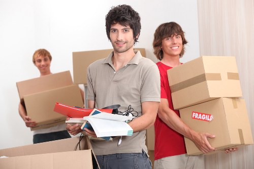 Household removals and mixed load transport